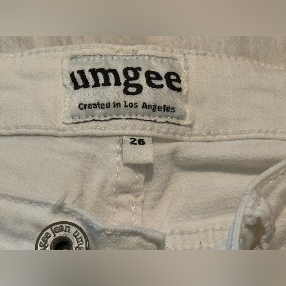Umgee Ripped Jeans - Picture 3 of 3